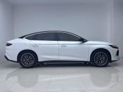BYD Qin L DM-i 120KM Excellence - ფოტო 5