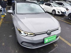 Volkswagen Golf 2023 Facelift 280TSI DSG Pro - ფოტო 2
