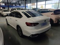 Volkswagen Lavida 1.5L Automatic Five Million Edition - ფოტო 4