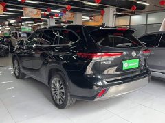 Toyota Highlander 380T AWD Premium 7-Seater - ფოტო 13