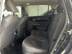 Toyota Highlander 380T AWD Premium 7-Seater - ფოტო 18