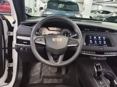 Cadillac XT4 28T FWD Fashion Edition - ფოტო 10