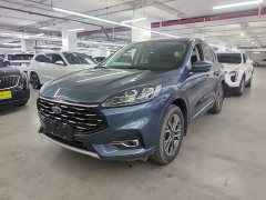 Ford Escape EcoBoost 245 AWD Premium Edition - ფოტო 1