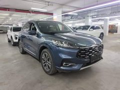 Ford Escape EcoBoost 245 AWD Premium Edition - ფოტო 3