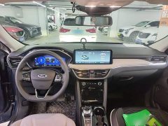 Ford Escape EcoBoost 245 AWD Premium Edition - ფოტო 9