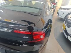 Volvo S90 B5 Intelligent Luxury Edition - ფოტო 7