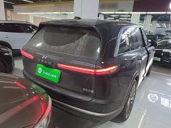 Nio Lerado L90 Max Six-Seater - ფოტო 6