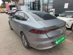 BYD Qin PLUS Glory Edition DM-i 55KM Leading - ფოტო 4