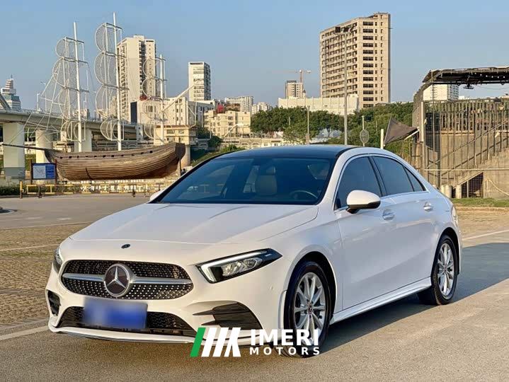 Mercedes-Benz A-Class A 200 L Sport Sedan Fashion Edition