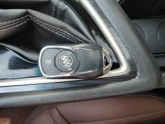 Buick GL6 1.8T 6-Seater Connected Luxury National VI - ფოტო 8