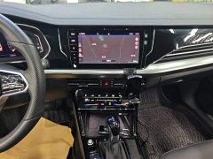 Volkswagen Passat 330TSI Luxury - ფოტო 12