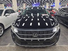 Volkswagen Passat 330TSI Luxury - ფოტო 2
