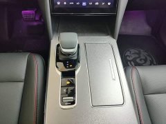 FAW Hongqi HS7 PHEV 2.0T PHEV 2WD Qixiang Edition 6-seater - ფოტო 13