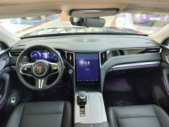 FAW Hongqi HS7 PHEV 2.0T PHEV 2WD Qixiang Edition 6-seater - ფოტო 9