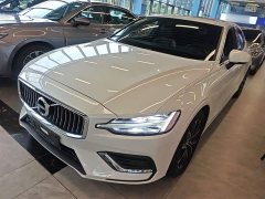 Volvo S60 B4 Smart Luxury Edition - ფოტო 1