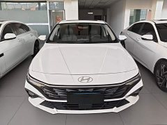 Hyundai Elantra 2023 1.5L CVT GLX Elite - ფოტო 2