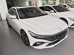 Hyundai Elantra 2023 1.5L CVT GLX Elite - ფოტო 3