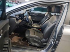SAIC MG i5 1.5L CVT Luxury - ფოტო 14