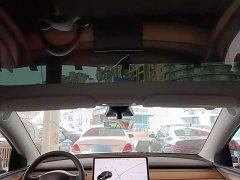 Tesla Model Y Standard Range RWD - фото 17
