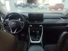 Toyota RAV4 2.0L CVT FWD Urban Edition - ფოტო 9
