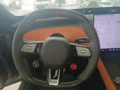 Xiaomi YU7 Four-Wheel Drive Max Edition - ფოტო 10