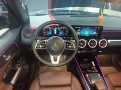 Mercedes-Benz GLB 200 Dynamic - ფოტო 10