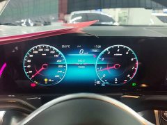Mercedes-Benz GLB 200 Dynamic - ფოტო 11