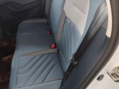 Volkswagen Touareg 300TSI Two-Wheel Drive Moonlight Edition - ფოტო 16