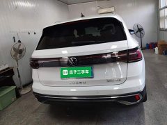Volkswagen Touareg 300TSI Two-Wheel Drive Moonlight Edition - ფოტო 5