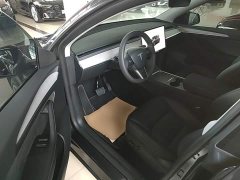 Tesla Model Y Rear-Wheel Drive - ფოტო 15