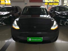 Tesla Model Y Rear-Wheel Drive - ფოტო 2