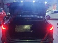 SAIC MG i5 1.5L CVT Luxury - ფოტო 18