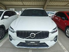 Volvo XC60 B5 AWD Smart Luxury Edition - ფოტო 2