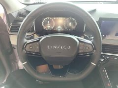 Lynk & Co 06 1.5T Shero Pink Special Edition - photo 10