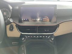 Lynk & Co 06 1.5T Shero Pink Special Edition - photo 12