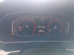 Volkswagen Passat 330TSI Luxury - фото 11