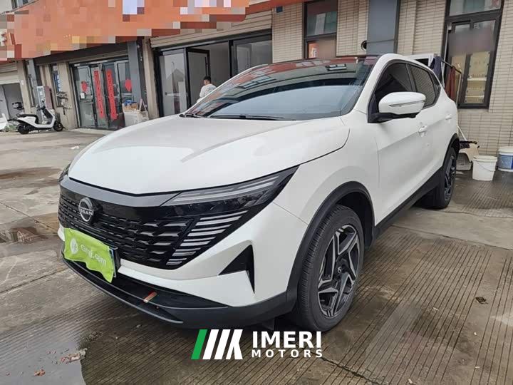 Nissan Qashqai Facelift Honor 2.0L CVT XV Premium Edition