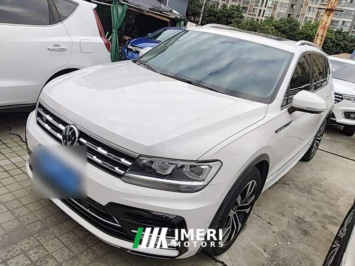 Volkswagen Tiguan L 330TSI Automatic FWD R-Line Comfort Edition