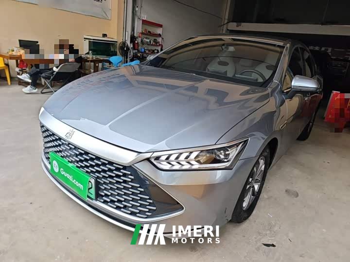 BYD Qin PLUS Glory Edition DM-i 55KM Leading