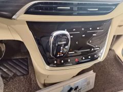 Buick GL8 ES Luxe Enjoyment Edition - ფოტო 13
