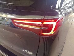 Buick GL8 ES Luxe Enjoyment Edition - ფოტო 7