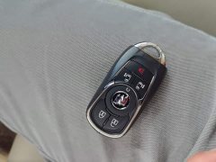 Buick GL8 ES Luxe Enjoyment Edition - ფოტო 8