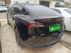 Tesla Model Y Rear-Wheel Drive - ფოტო 4