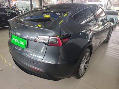 Tesla Model Y Standard Range RWD - ფოტო 6