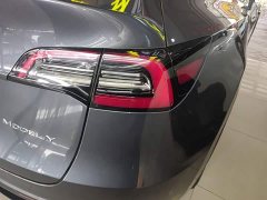 Tesla Model Y Standard Range RWD - ფოტო 7