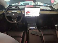 Tesla Model Y Standard Range RWD - ფოტო 9