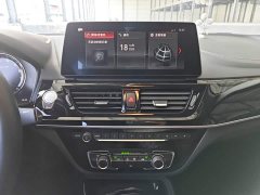 BMW 1 Series Facelift 120i M Sport Night Edition - ფოტო 12