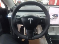 Tesla Model Y Rear-Wheel Drive - ფოტო 10