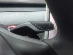 Tesla Model Y Rear-Wheel Drive - ფოტო 13