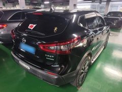Nissan Qashqai 2.0L CVT XV Premium Luxury - ფოტო 6